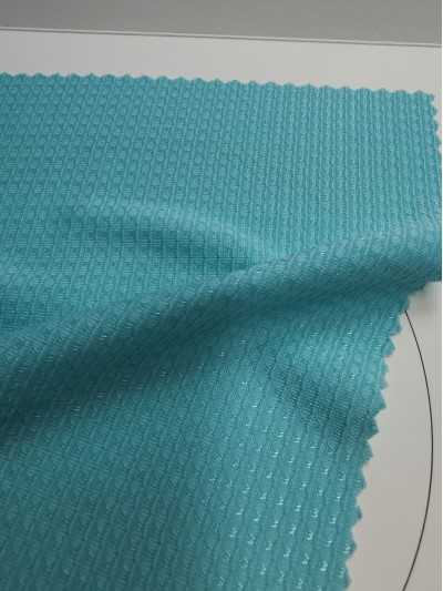 QS-NX-G037-NX019   運動布  幅寬185cm   克重140g   100%滌   超薄 運動布 45度照